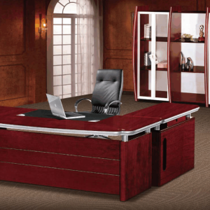 Elegant Chicago Executive Desk – Style Meets Functionality